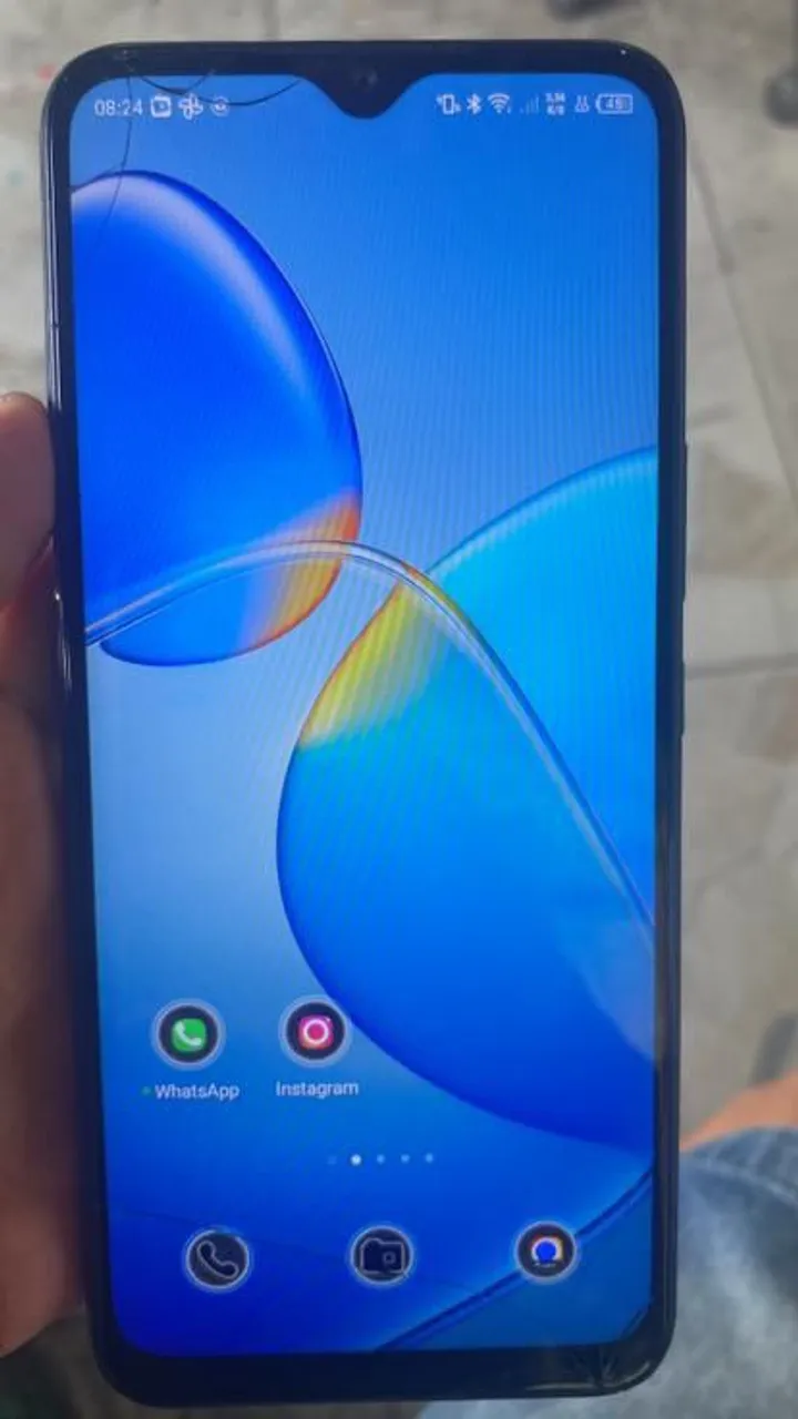 Infinix HOT 11