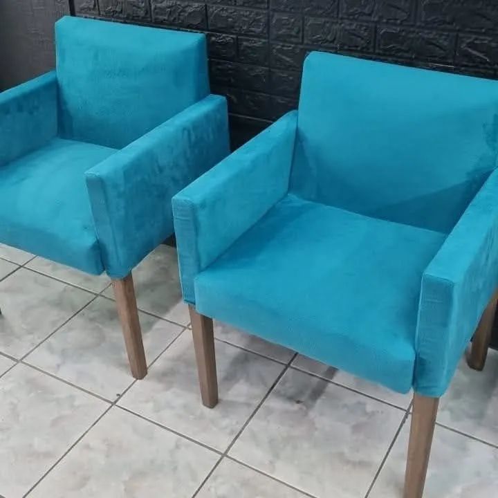 Poltrona em Tecido suede  - Foto 2