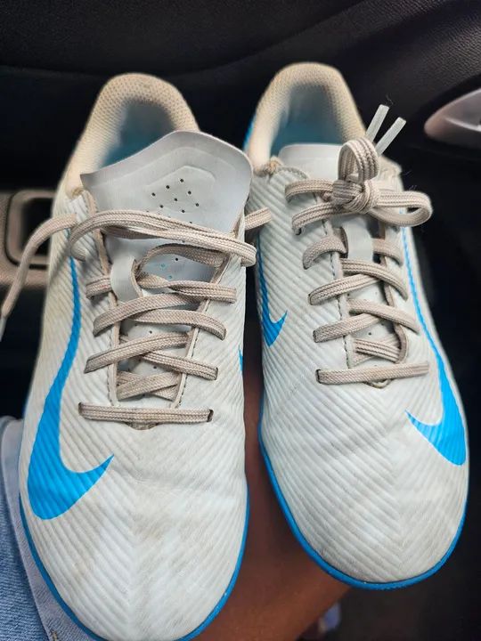 Tênis Nike Infantil Tamanho 33 - Foto 3