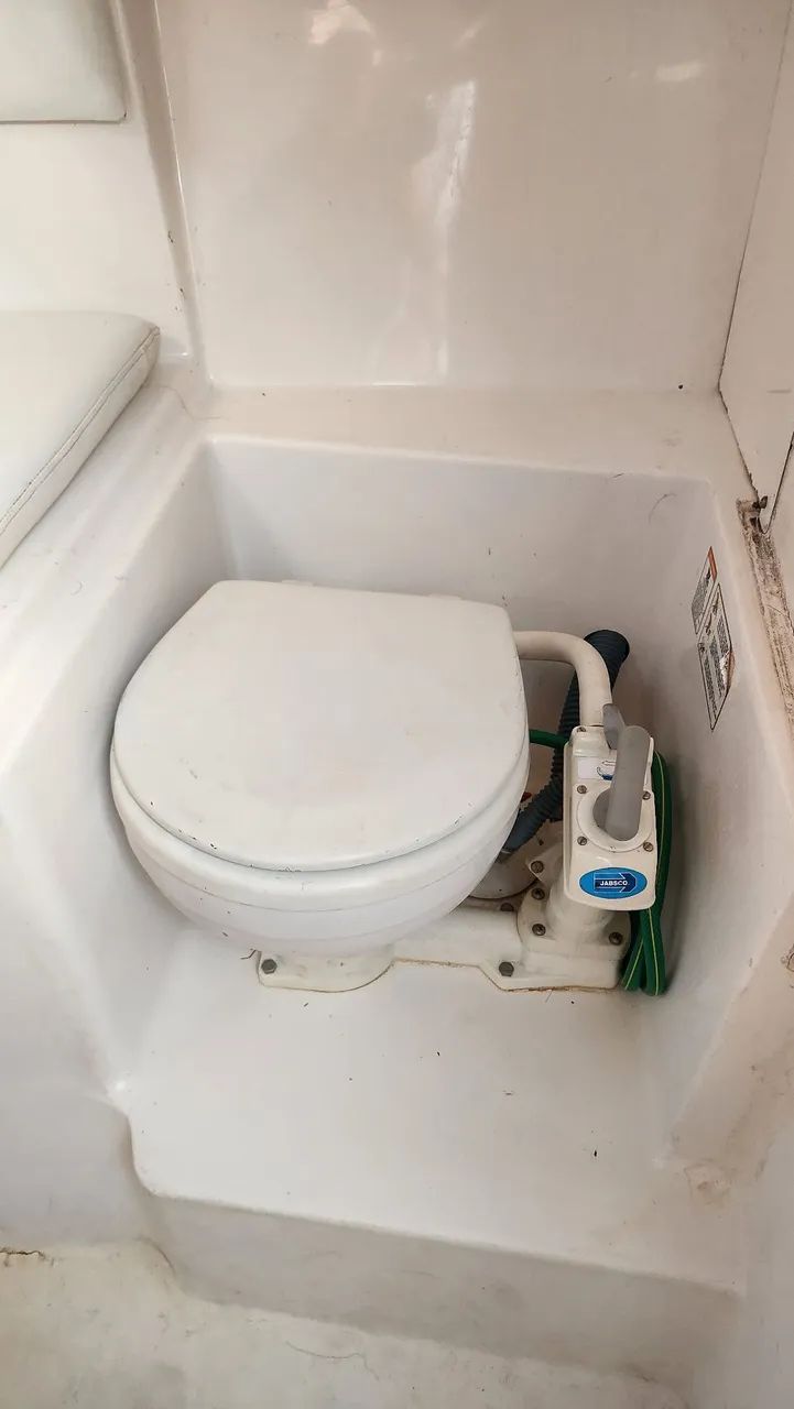 Lancha Fishing 23 Wa + Motor Yamaha 200hp 4 Tempos - Foto 9