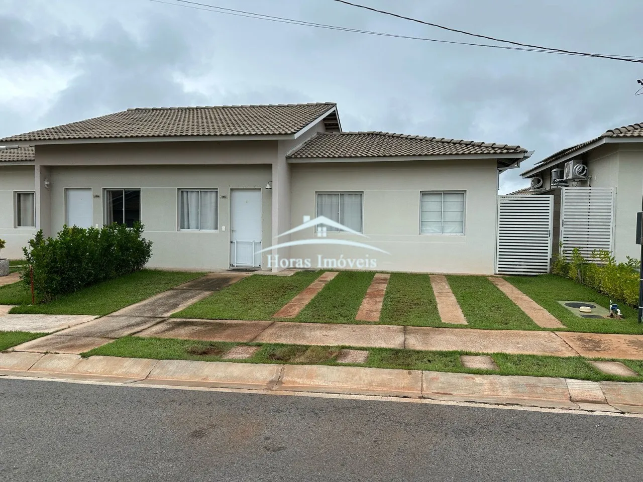 Casa em Condomínio de Luxo em Várzea Grande-MT, Bairro Petrópolis - Condomínio Origem Vg -