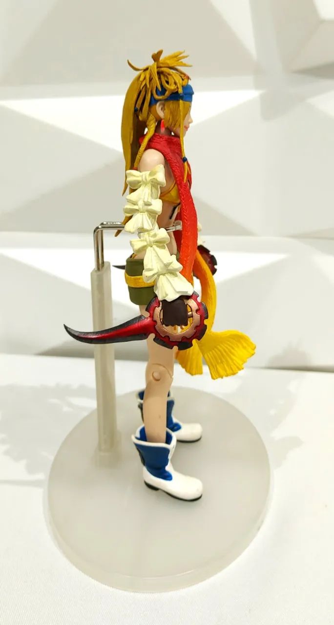 Square Enix Play Arts Final Fantasy X-2 - Rikku - Original - Foto 4