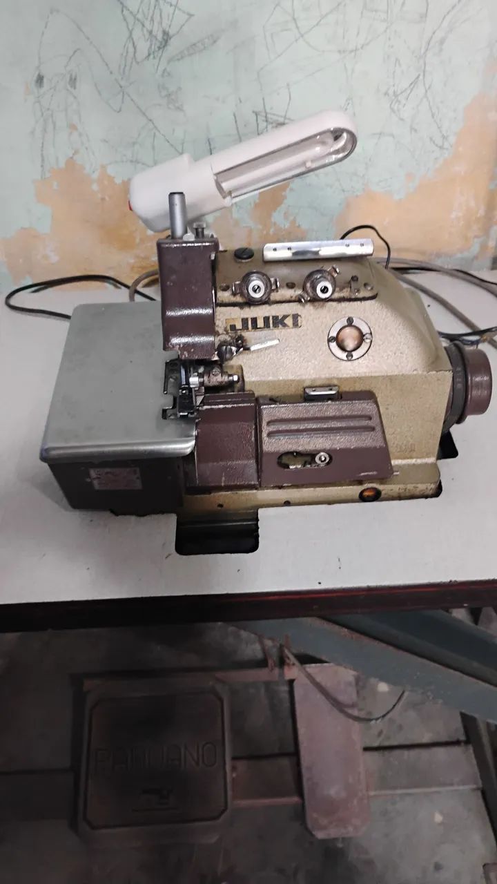 Máquina de costura interloque 64861127766402120