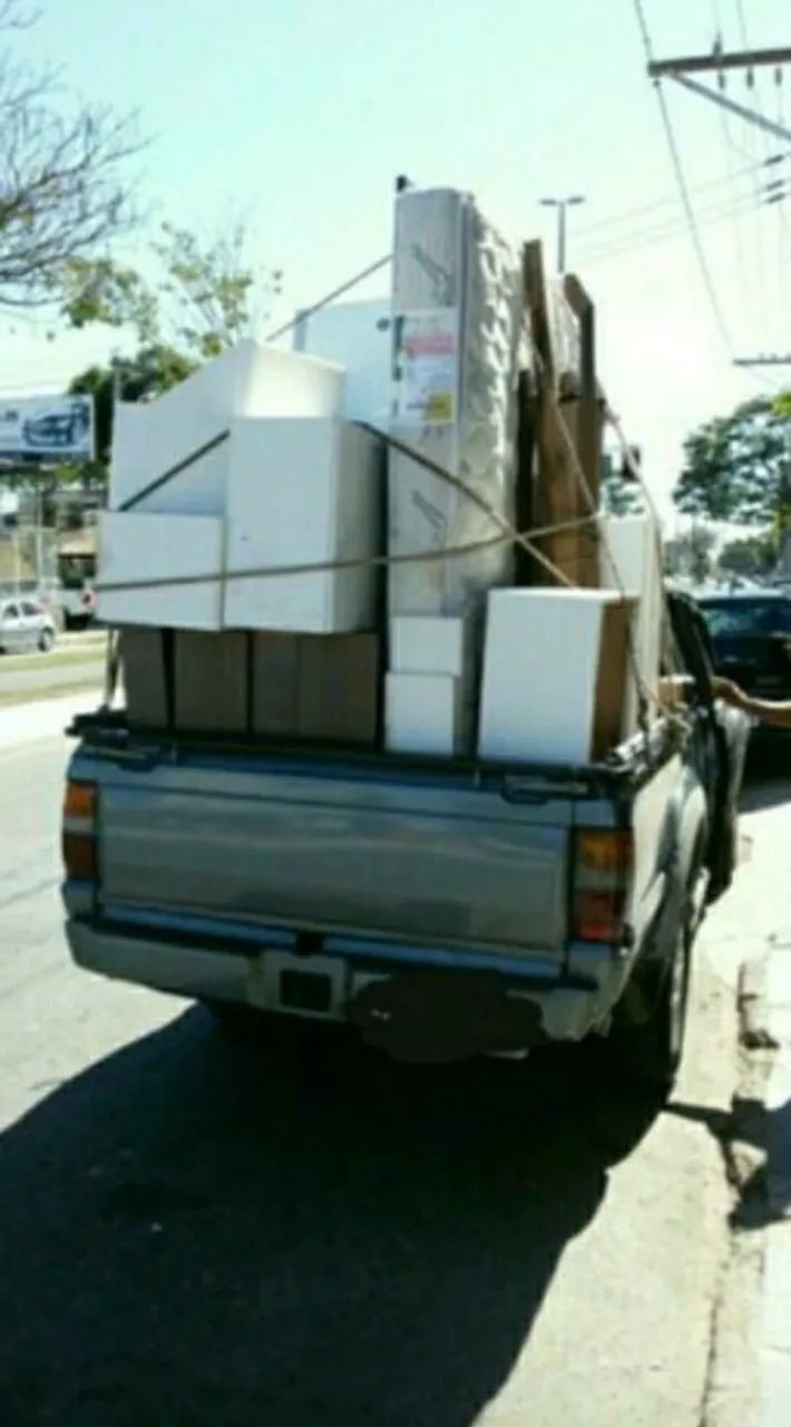 ?FRETES RÁPIDO E BARATO COM SEGURANÇA EM MACAÉ! APARTIR DE 40 REAIS ?