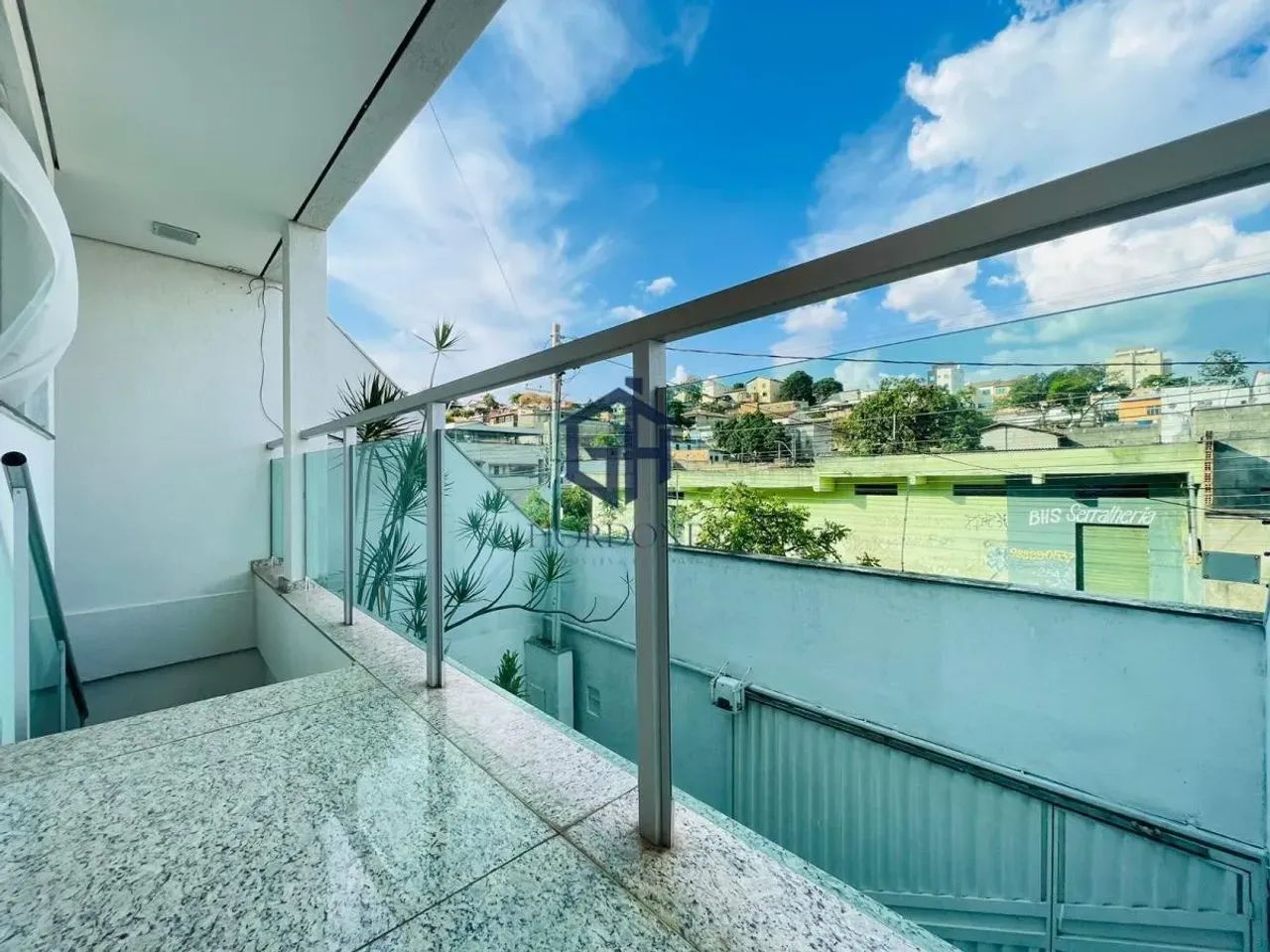 Casa Geminada Santa Mônica 3 quartos 4 vagas - Foto 2