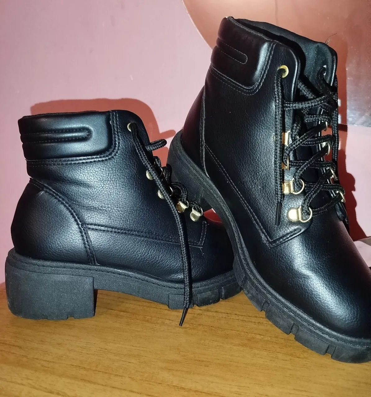 Botas Femininas Coturno Preto