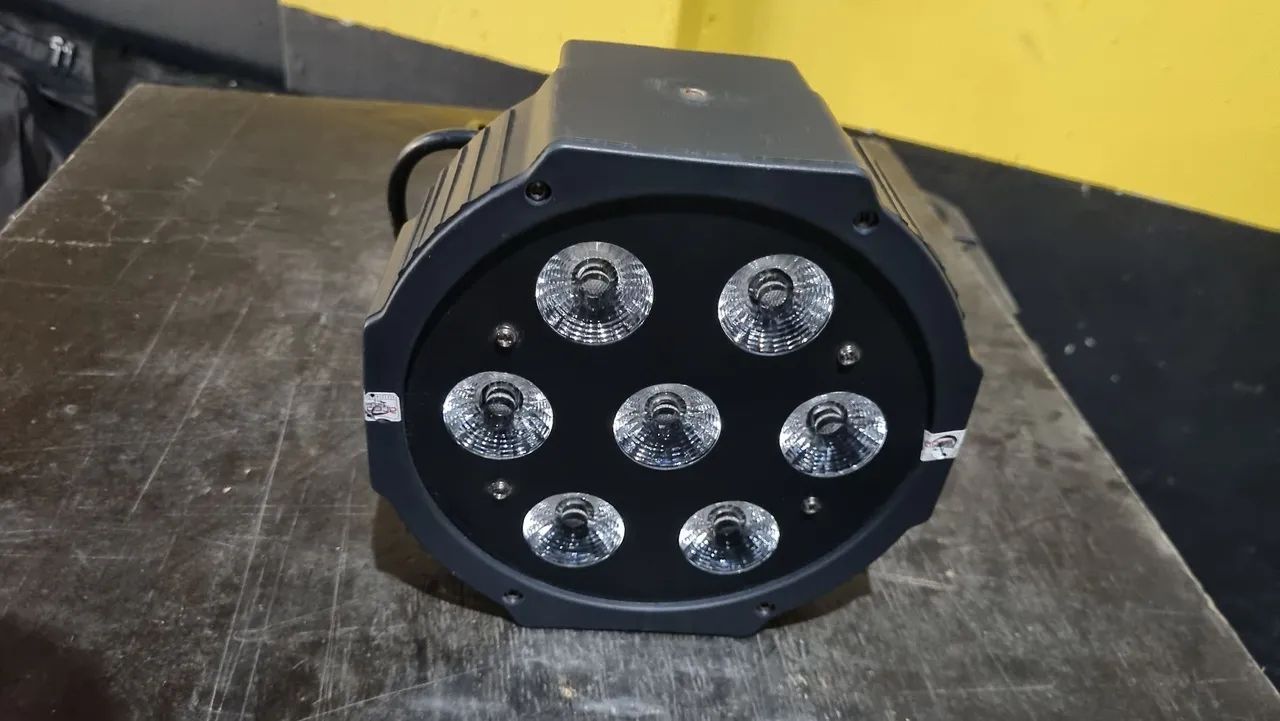 Iluminação de Palco LED 8 Luzes - Novo!
