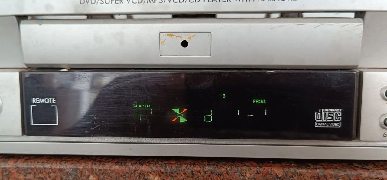 DVD Player STudii ST 5750E "funcionando" para peças. - Foto 5