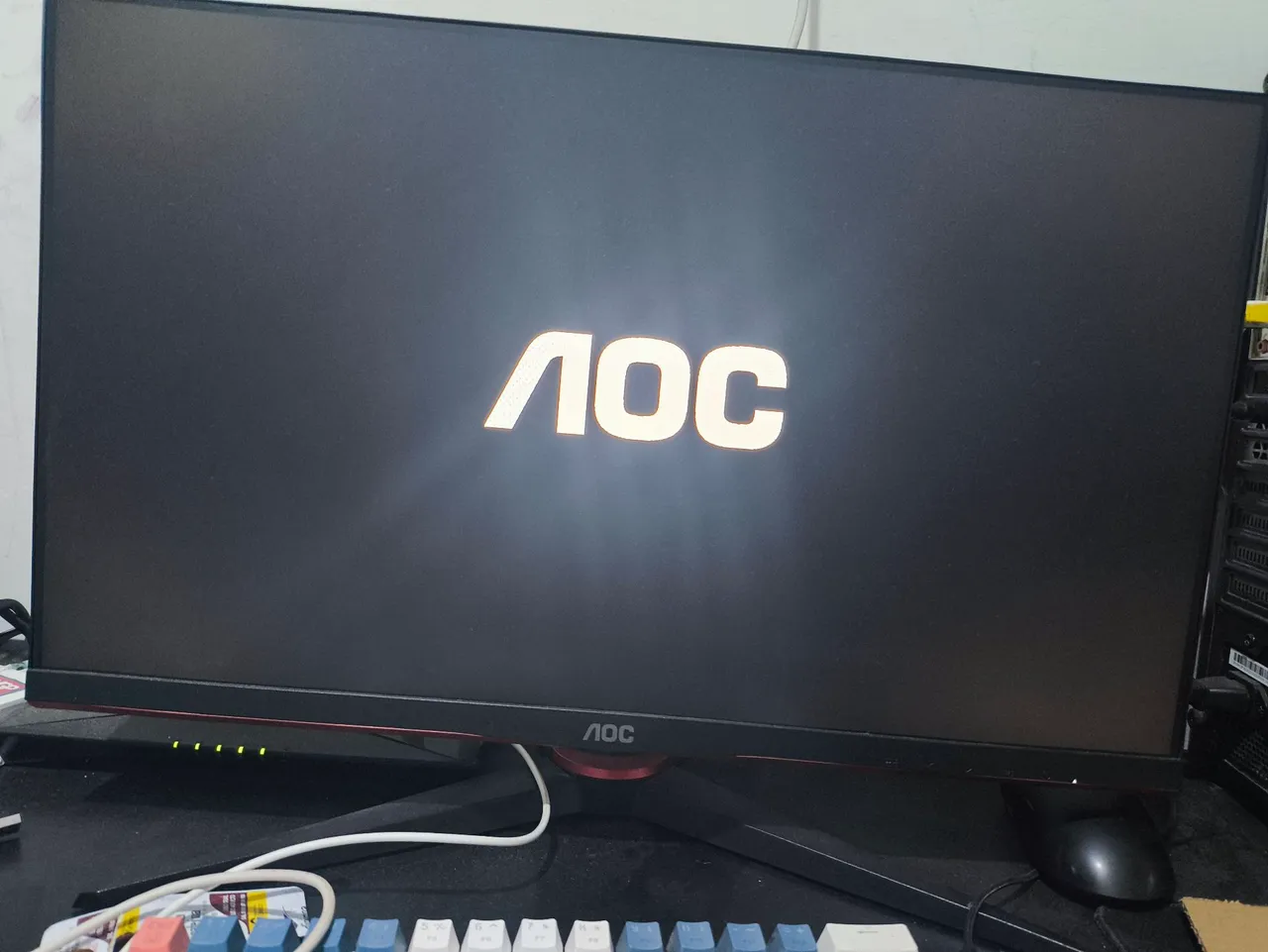 Monitor AOC