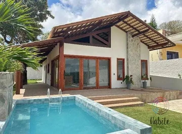 Casa à venda no bairro Centro - Mulungu/CE