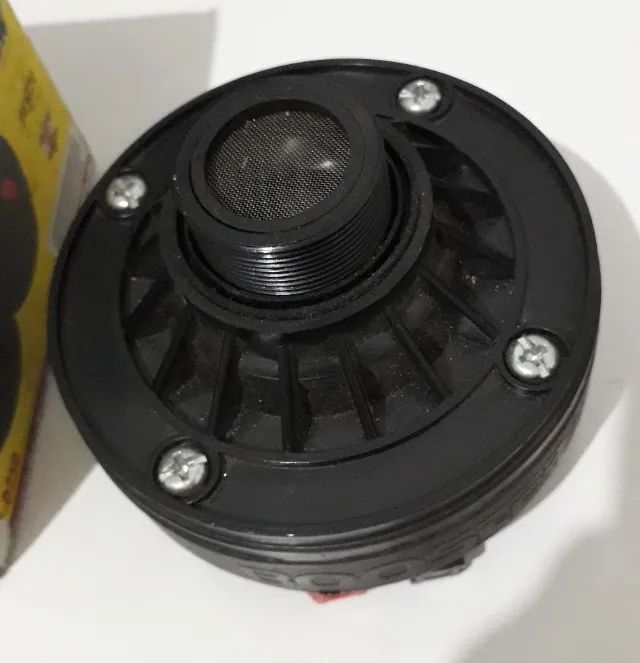 Drive Corneta Bs-D250 " 2000W Booster