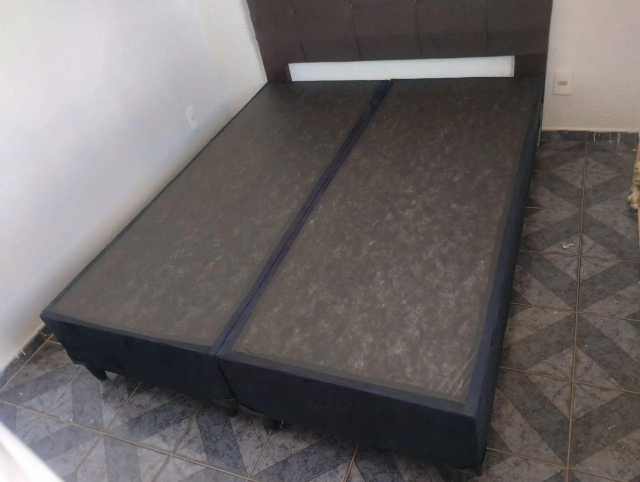 Base Queen Nova no Suede - R$ 400,00 - Foto 2