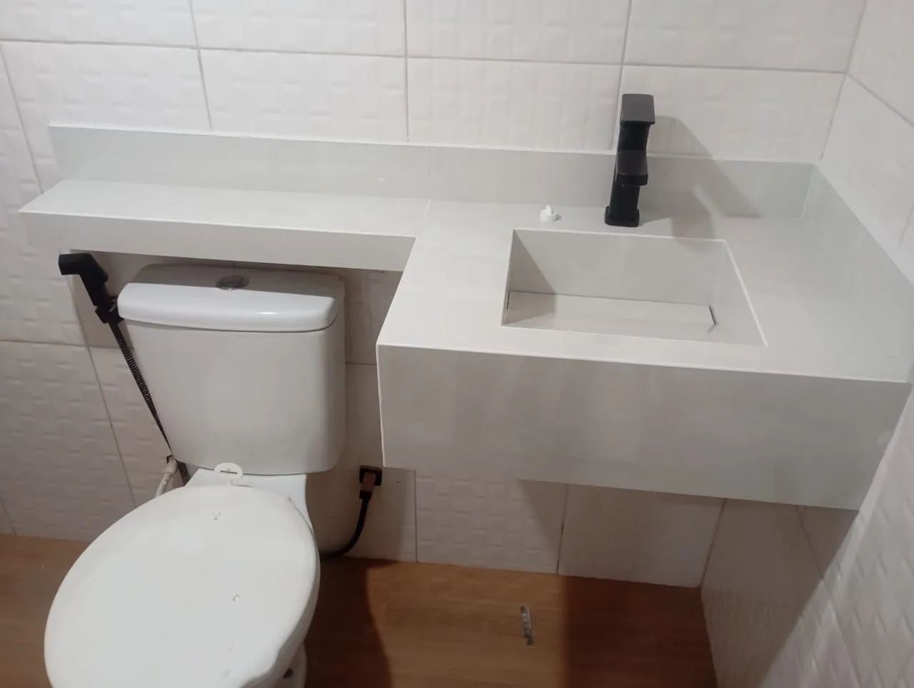 Cuba e Pia de Banheiro em   - Foto 2