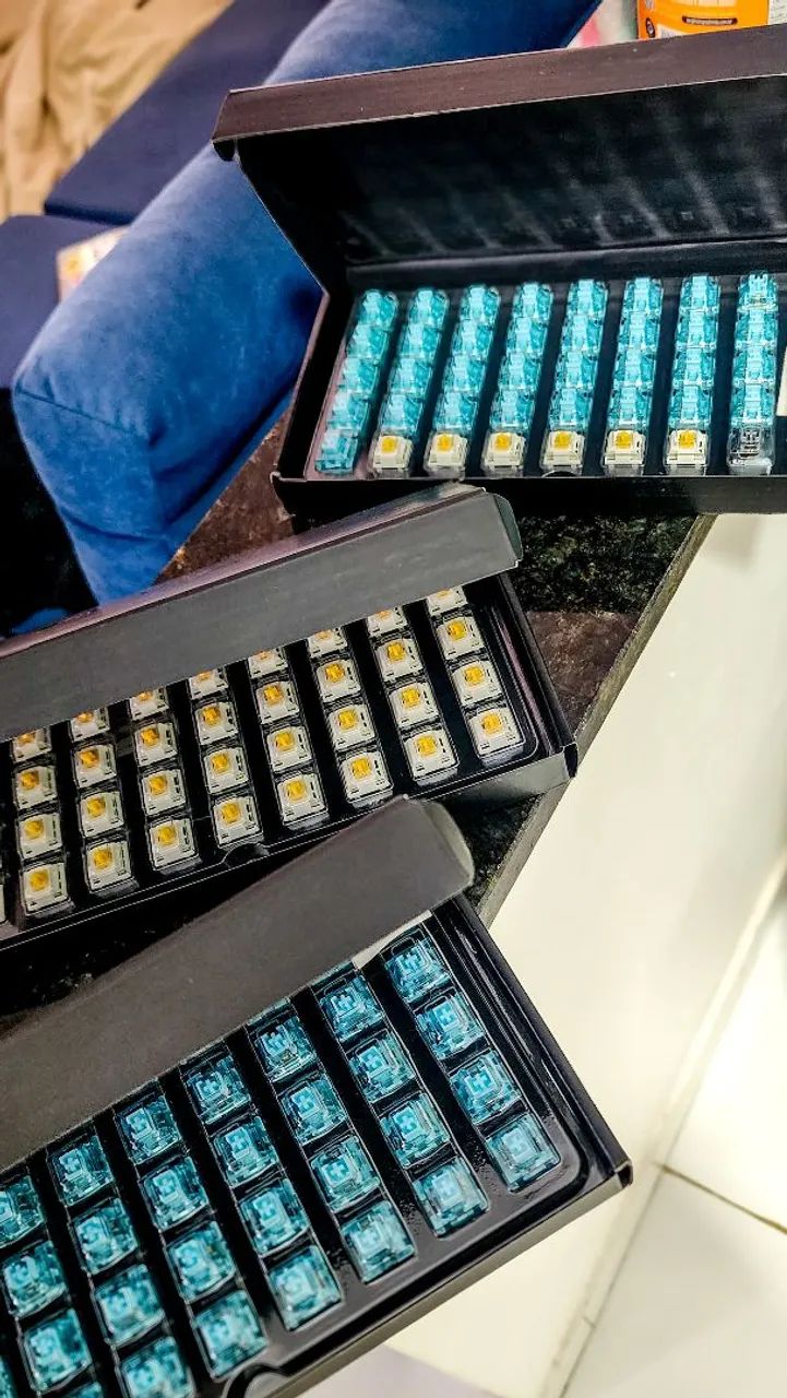 Caixa de switch akko - Foto 3