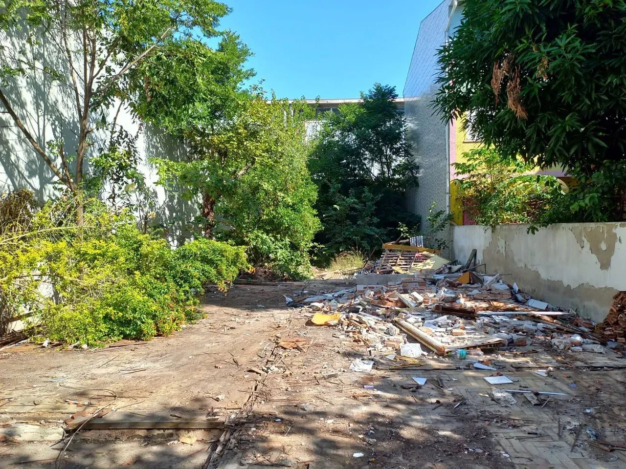 Imóvel para venda tem 350 metros quadrados em Passo da Areia - Porto Alegre - RS - Foto 5