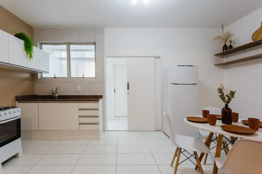 Quarto com banheiro exclusivo no Centro de Florianópolis - AP compartilhado - Foto 5