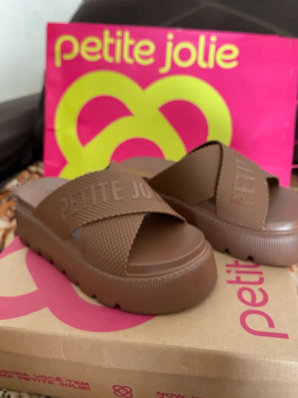 Petite jolie