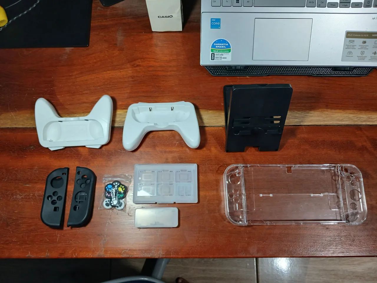 Kit Nintendo Switch com Acessórios, Suportes e Capas - Confira! - Foto 2