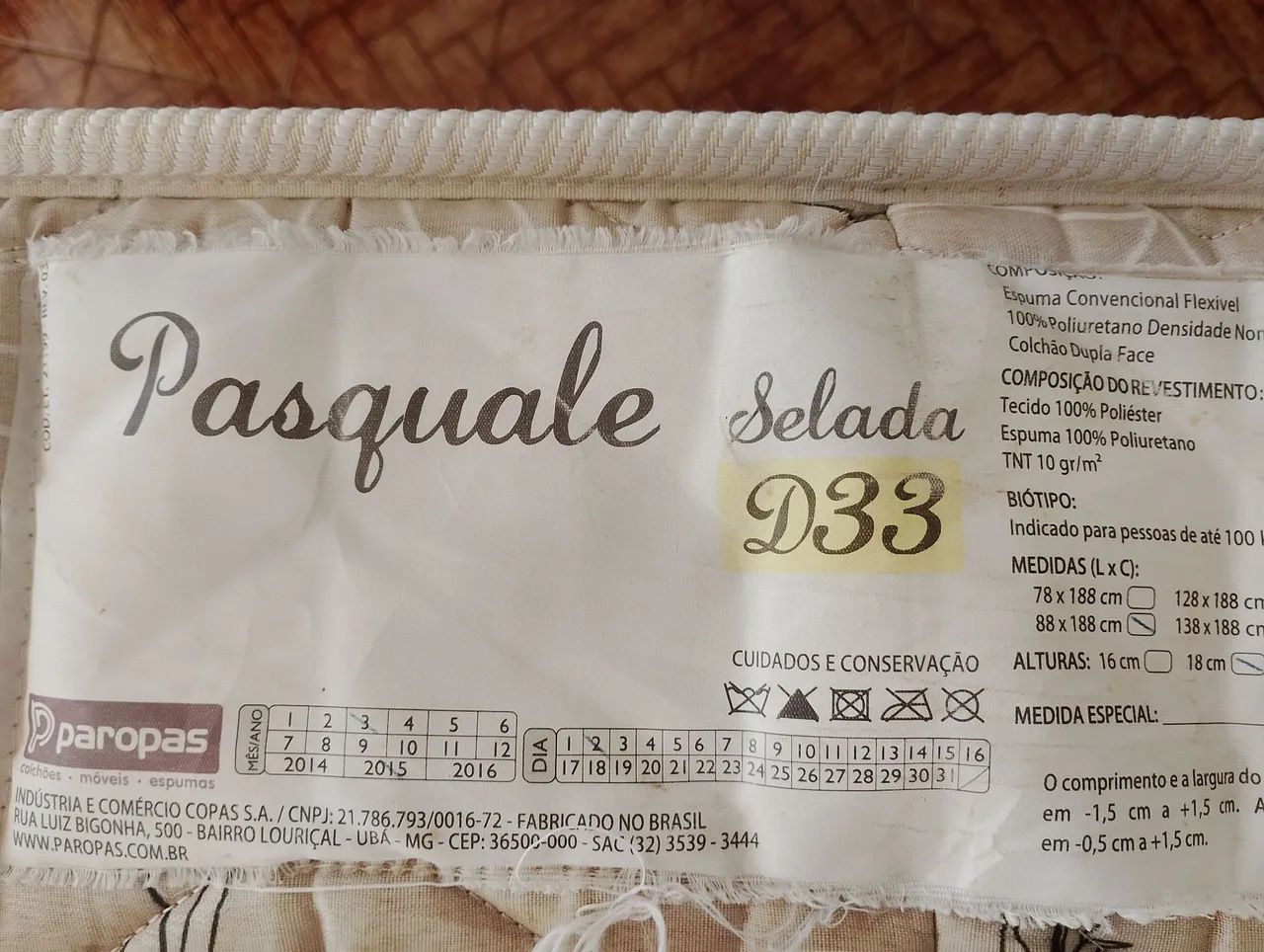 Vendo colchão de solteiro D33