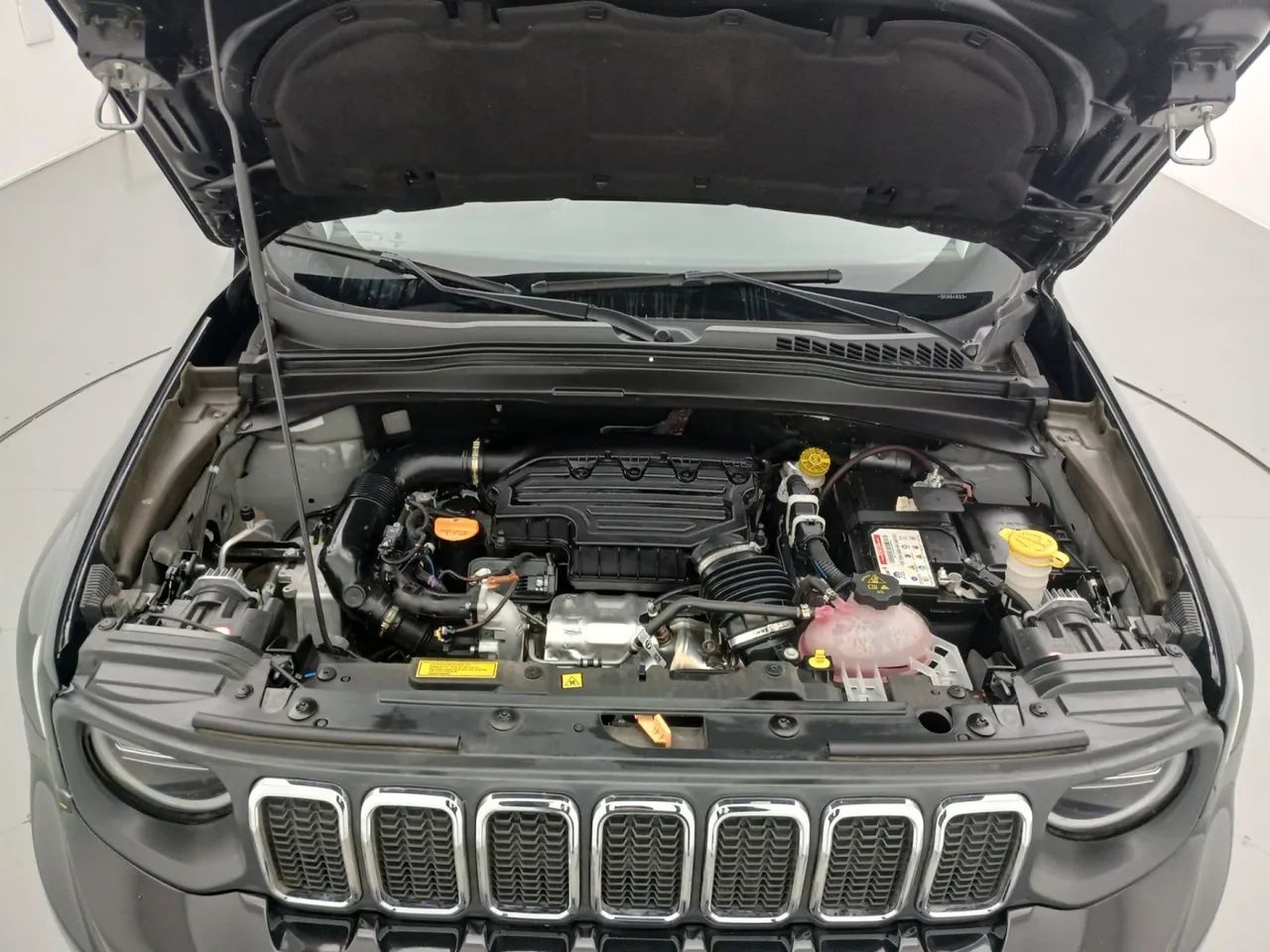 Jeep Renegade Long. T270 1.3 TB 4x2 Flex Aut., foto 10 de 18