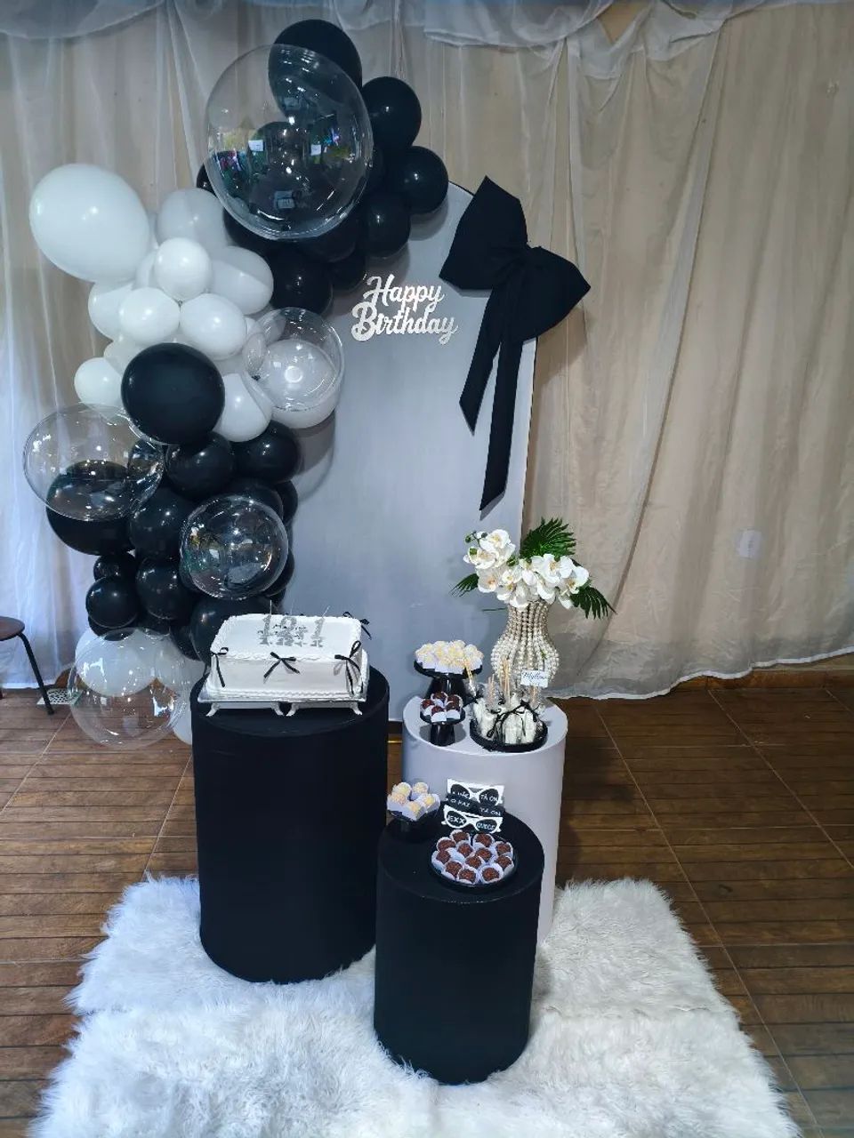 Decoração - Festa do laço preto e branco - Foto 3
