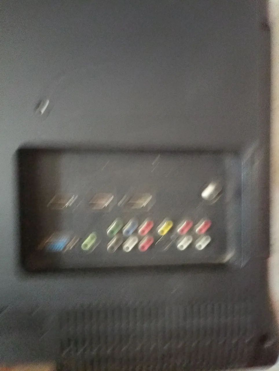 Tv AOC com defeito não liga. - Foto 3