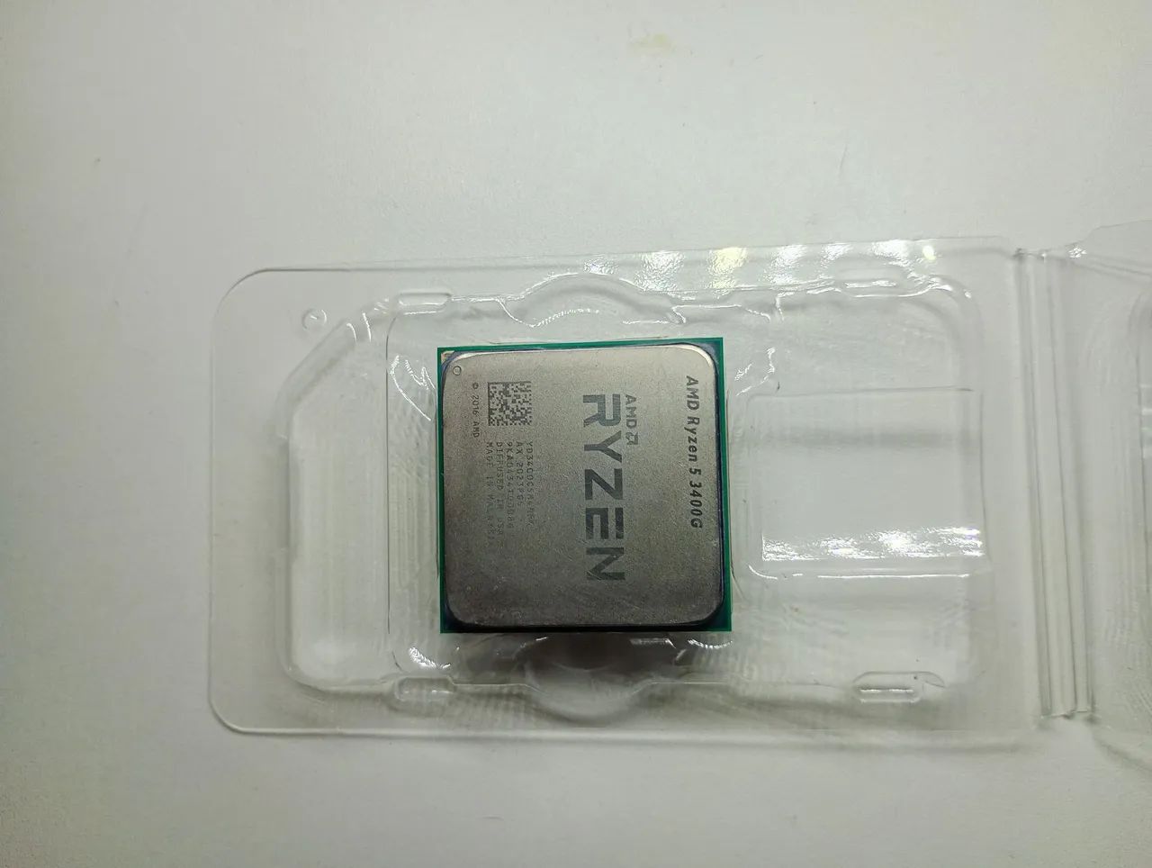 Procesardo Ryzen 5 3400g  - Foto 4