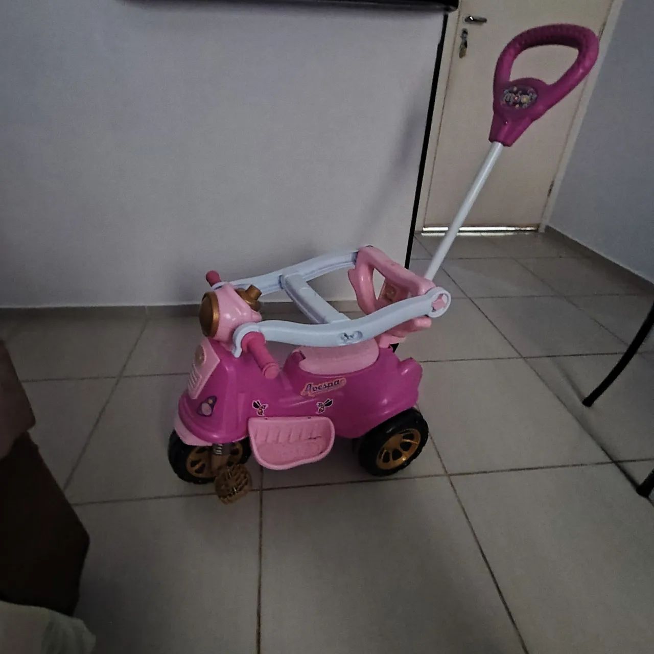 Triciclo infantil 