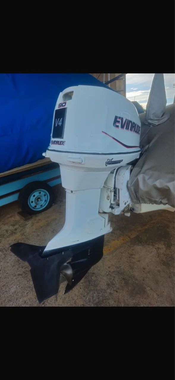 MOTOR DE POPA EVINRUDE 90HP / 2 TEMPOS 
