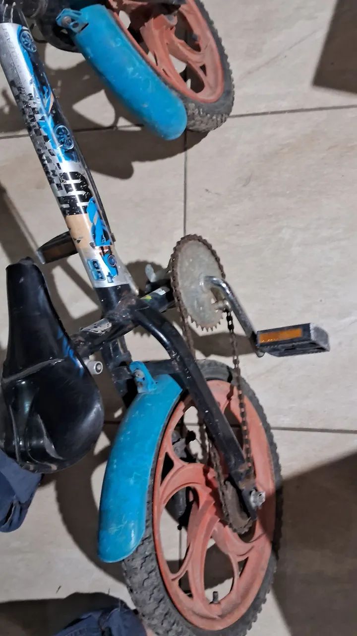 Bicicleta infantil aro 16 - Foto 3