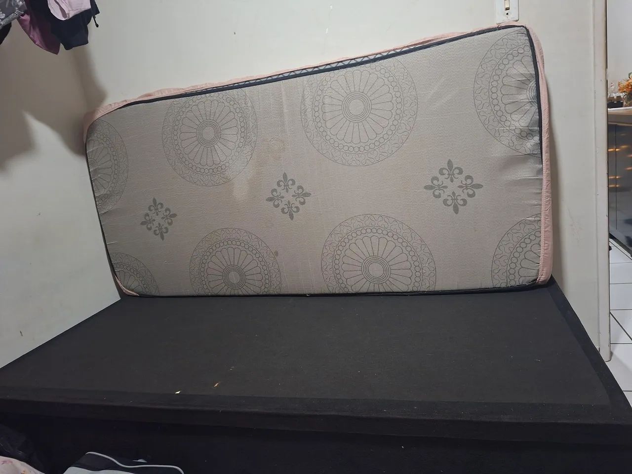 Cama solteiro com baú  - Foto 2