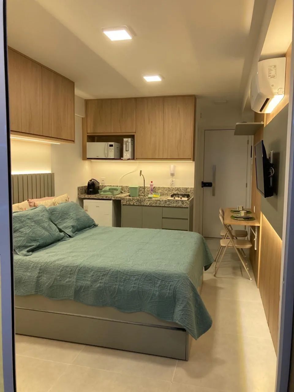 Vendo Flat Studio 100% mobiliado e rentabilizando no Centro de Porto de Galinhas