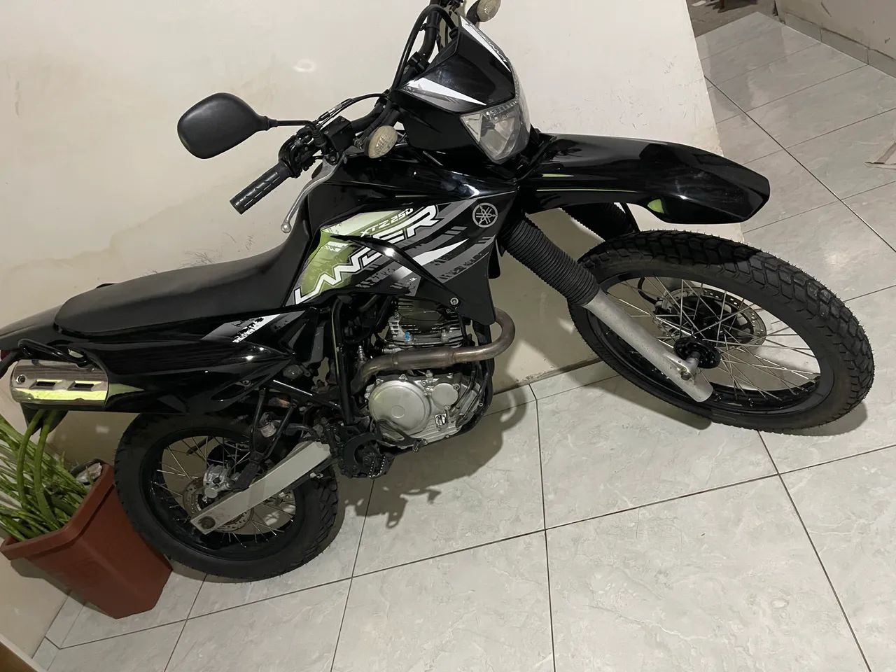 Lander 250  - Foto 4