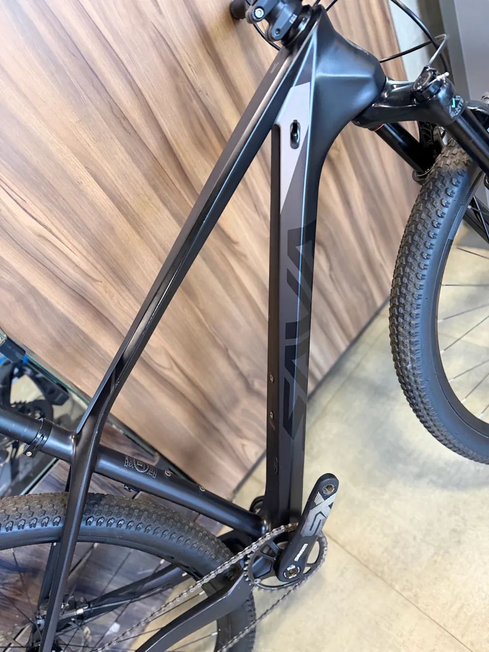 Bicicleta MTB carbono boost Sram  - Foto 3