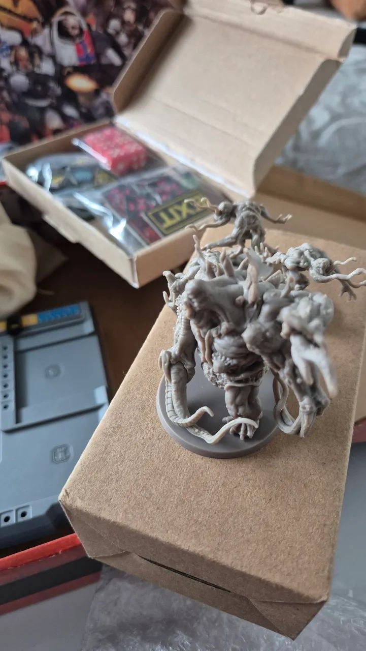 Jogo Zombicide Invader - Foto 2