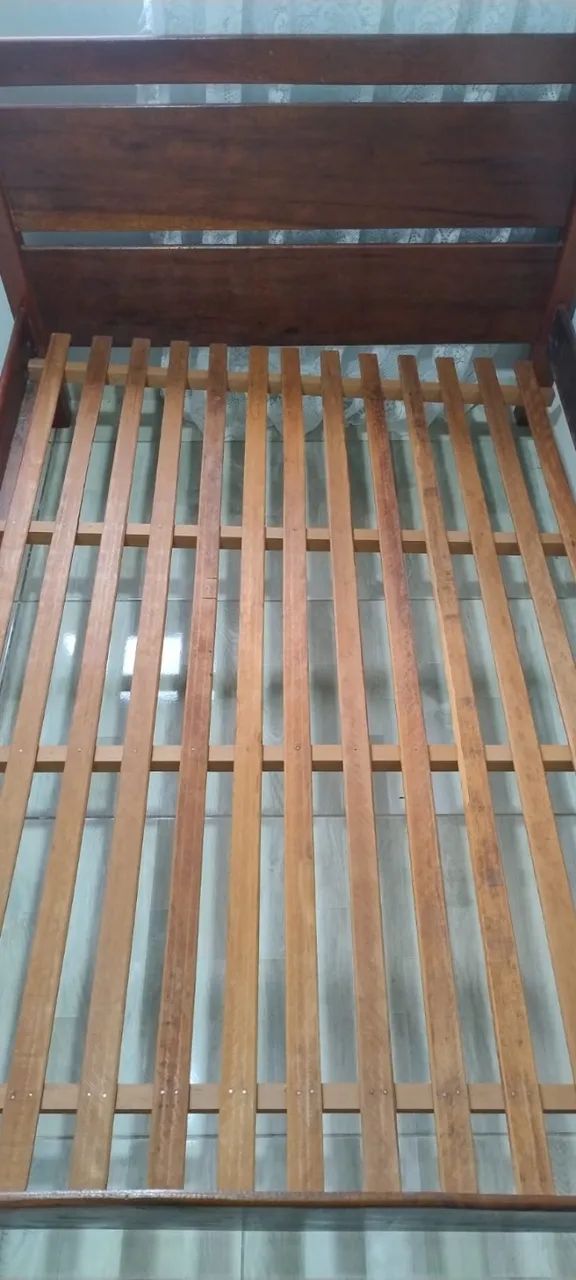 Cama de Casal - Madeira maciça - Foto 3
