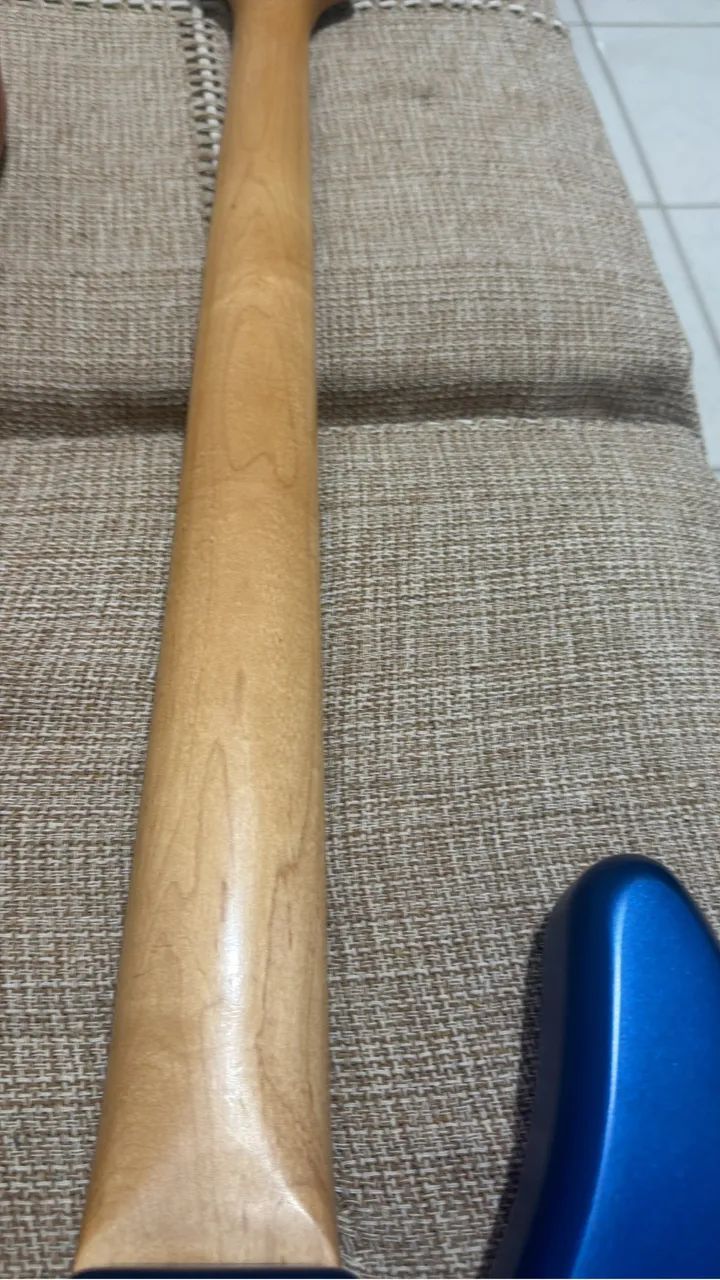 Contrabaixo Yamaha BB404 - 4 cordas  - Foto 5