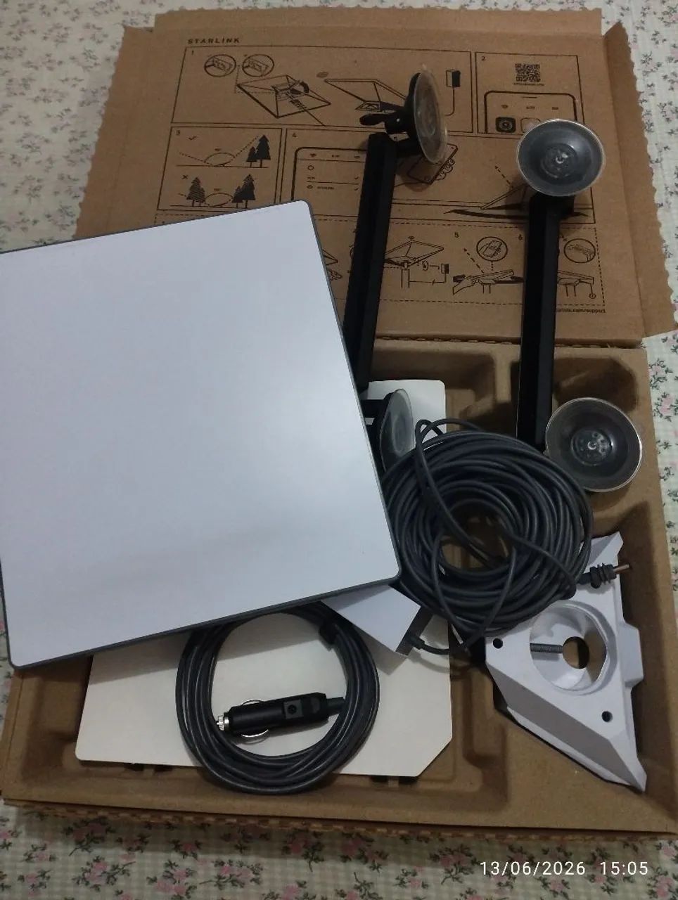 Starlink mini completa, cabo tomada de casa eo de carro, suportes...