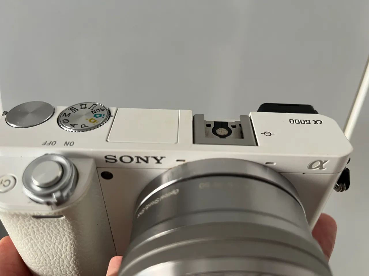 Sony alpha a6000
