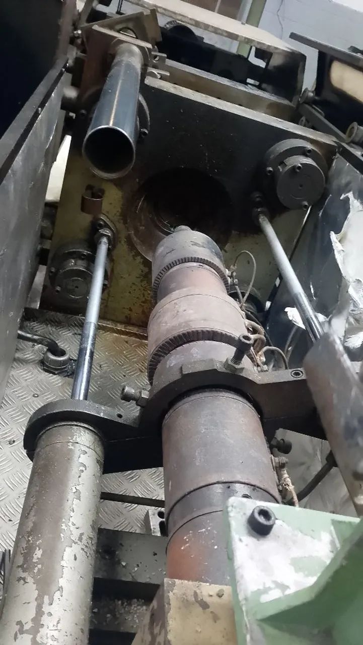 MG TPO 100/200 - Máquina Injetora de plastico - Foto 5