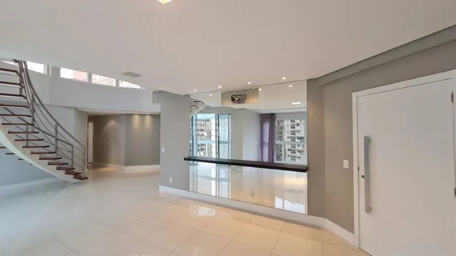 COBERTURA DUPLEX COM PISCINA PARA LOCAÇÃO  PLAZA DANÚBIO RESIDENCE | CENTRO - Foto 2
