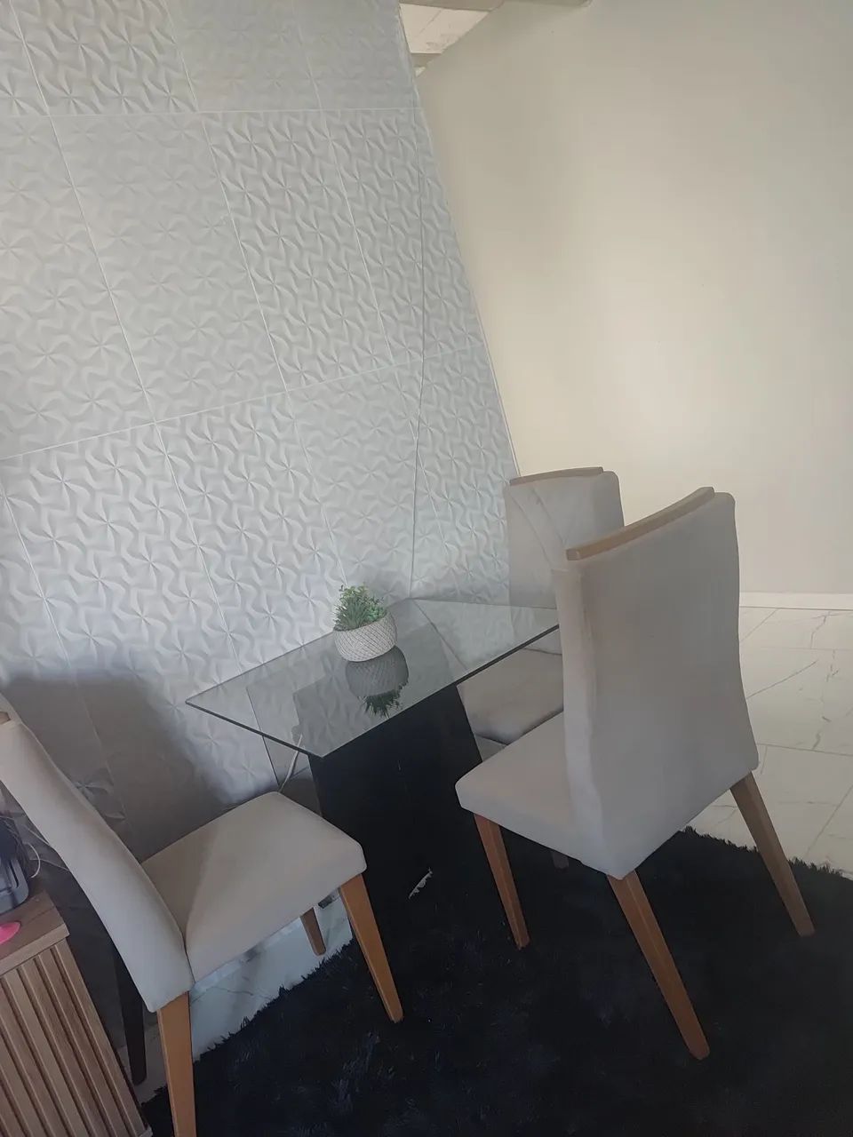 Cadeira de jantar nova