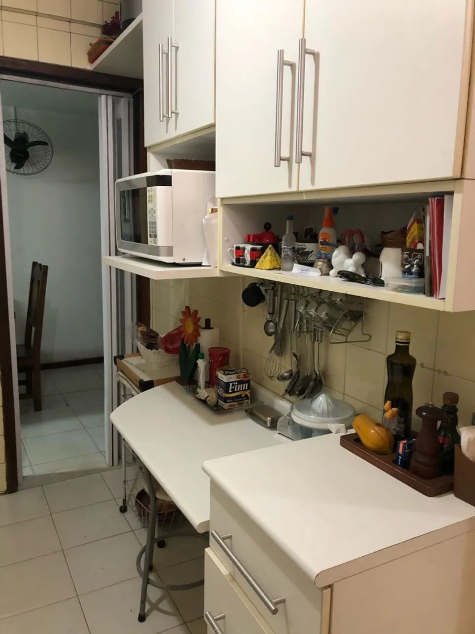 Quartinho com banheiro, tipo dependência  - Foto 5