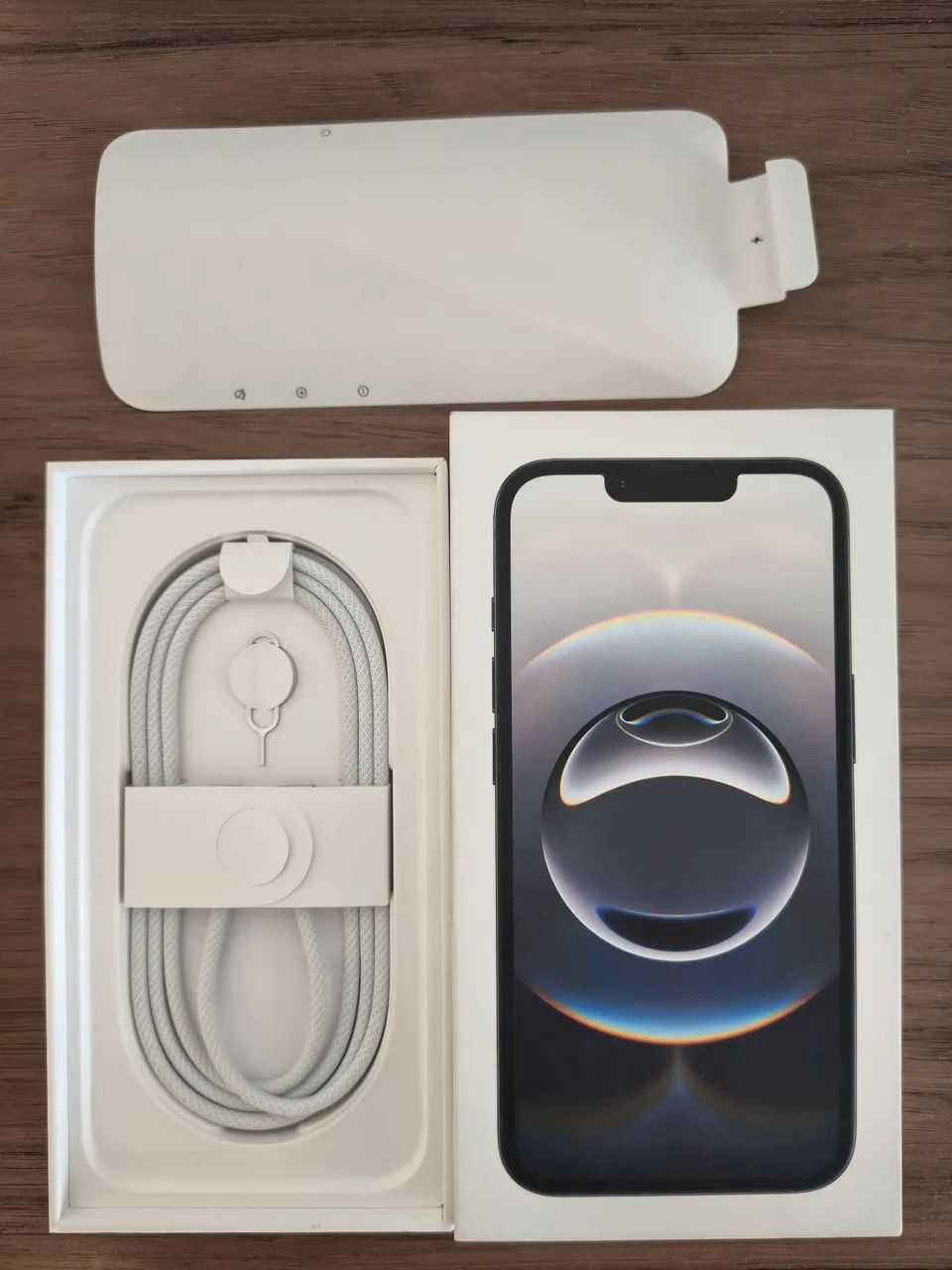 IPhone 16e 128GB Black Semi Novo C/ Nota Fiscal - Foto 3