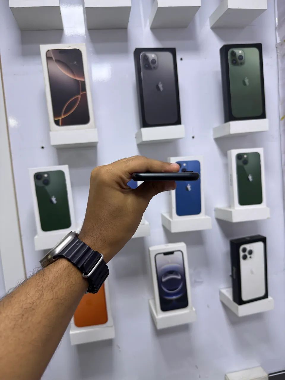 IPHONE XR 64 GB PRETO  - Foto 4