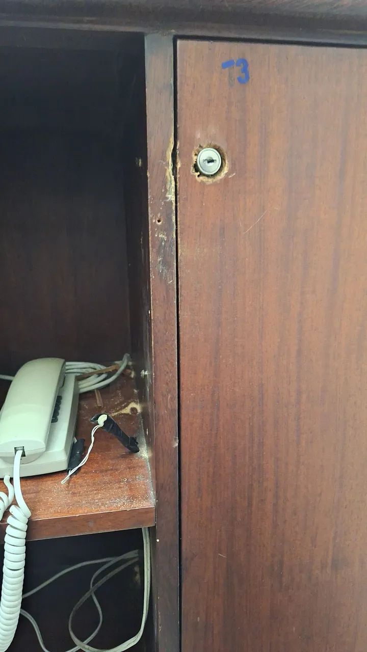 Balcão de recepção loja clássico - Foto 5