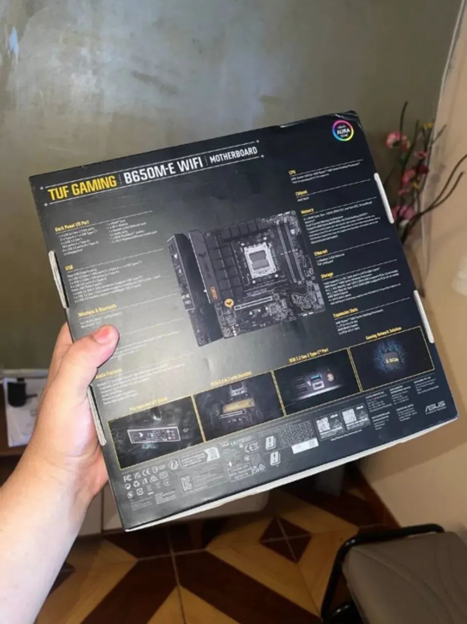 Placa-mãe ASUS TUF Gaming B650M-E WiFi - Nova, sem uso - Foto 2