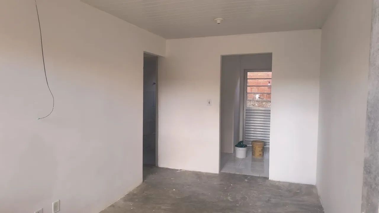 Aluga-se casa em condomínio fechado  - Foto 2