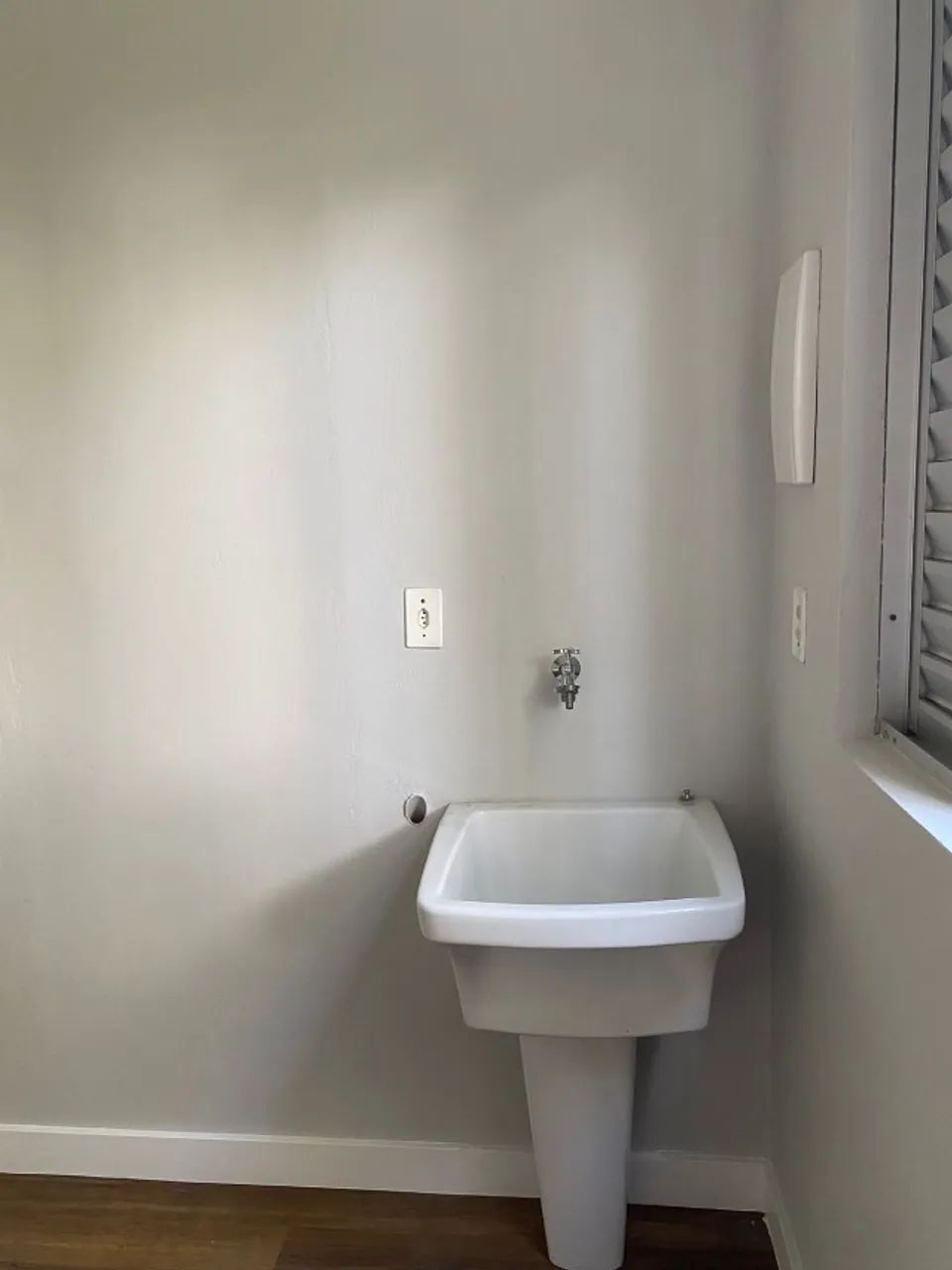 Kitnet no Saguaçu próximo ao Sesc - Foto 4
