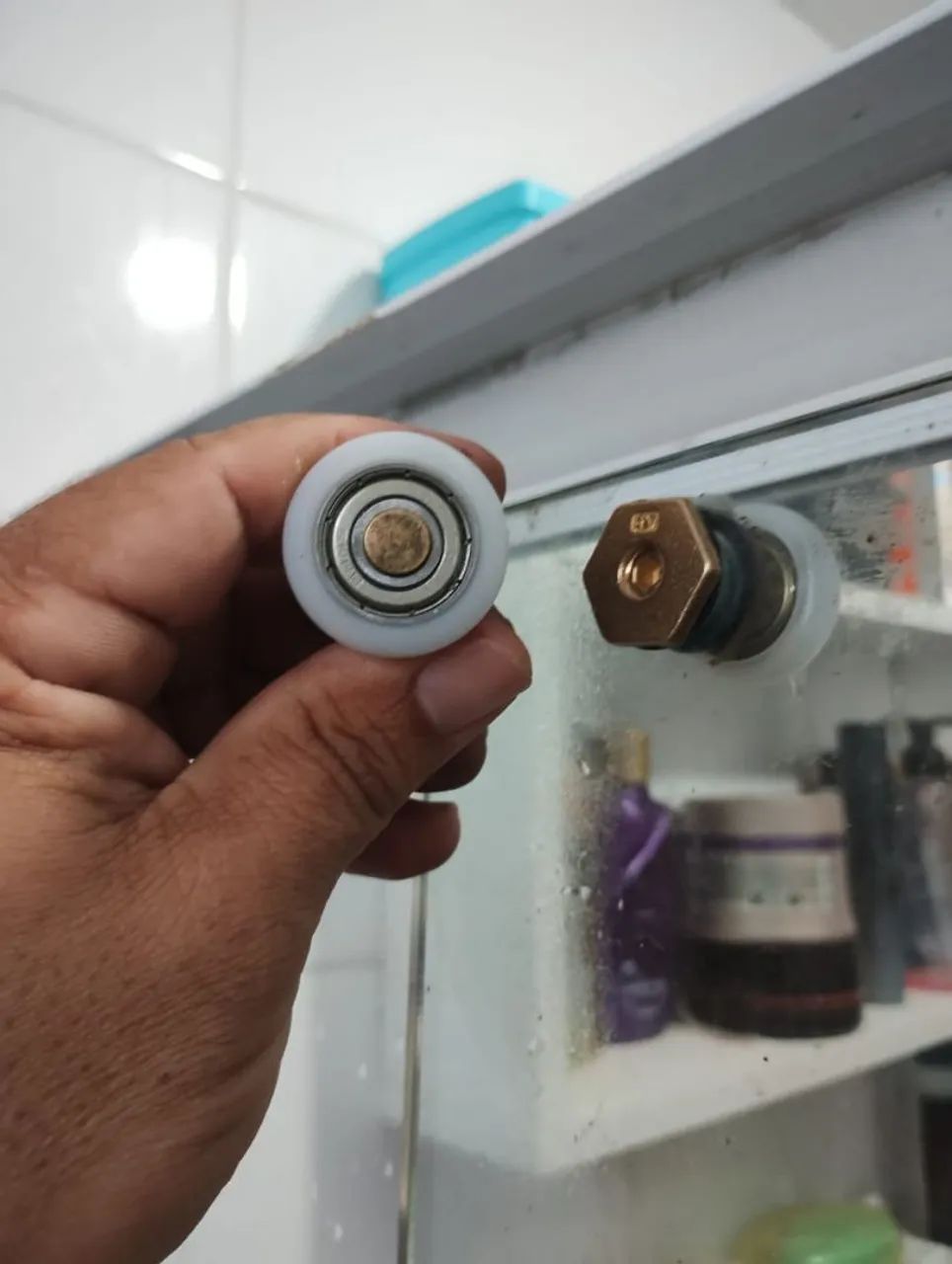 Manutenção de box de banheiro  - Foto 3